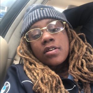 Meet your Posher, Laquanda